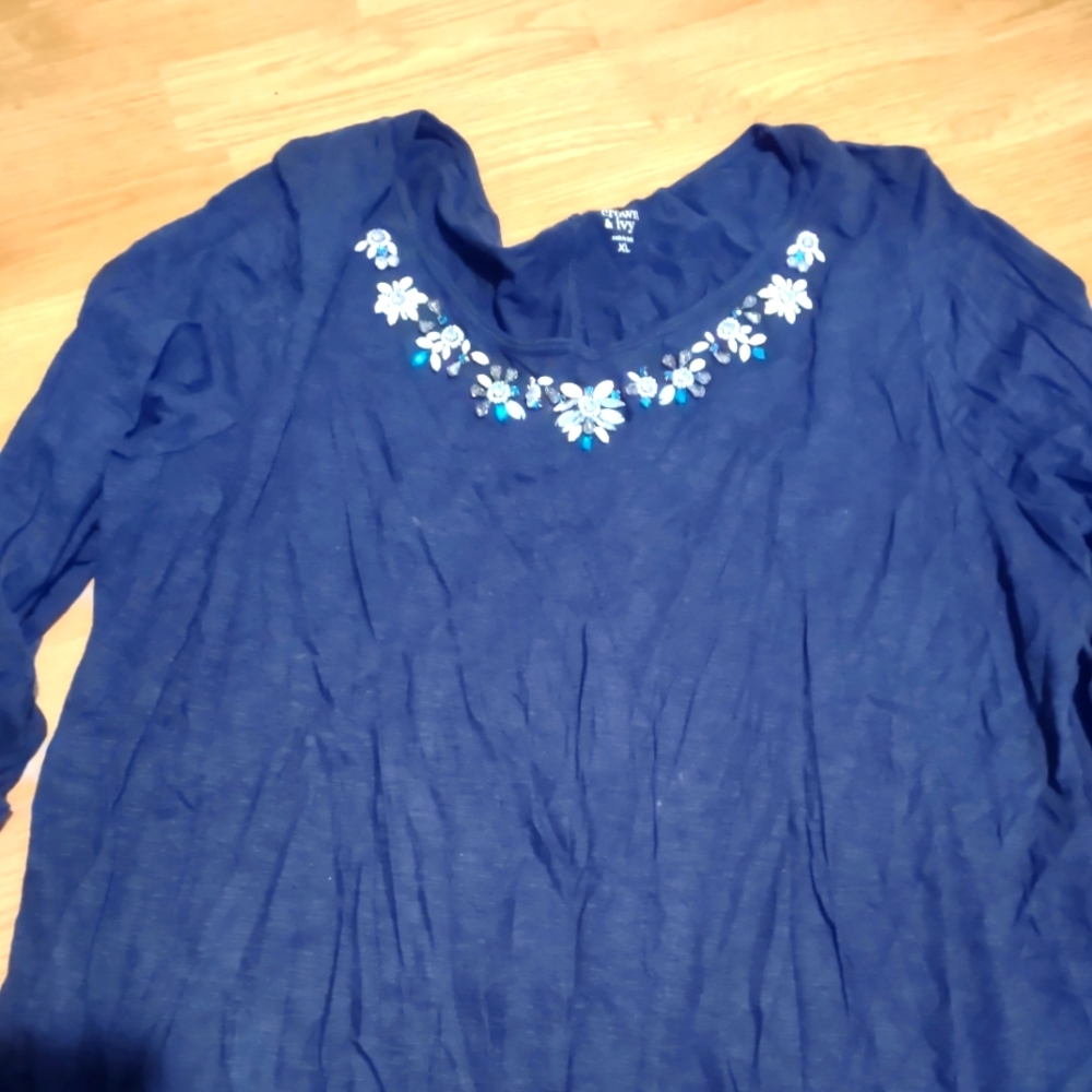 Women's Top